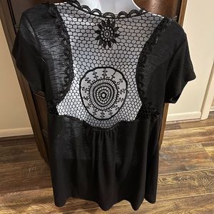 Stretch Short Sleeve Crochet Back Cardigan